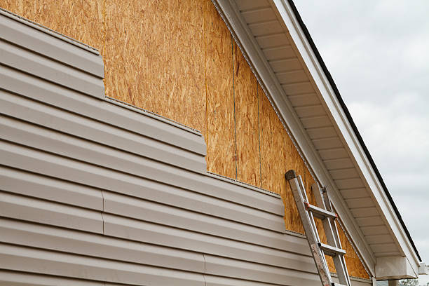 24/7 Emergency Vinyl Siding experts in Amsterdam, OH